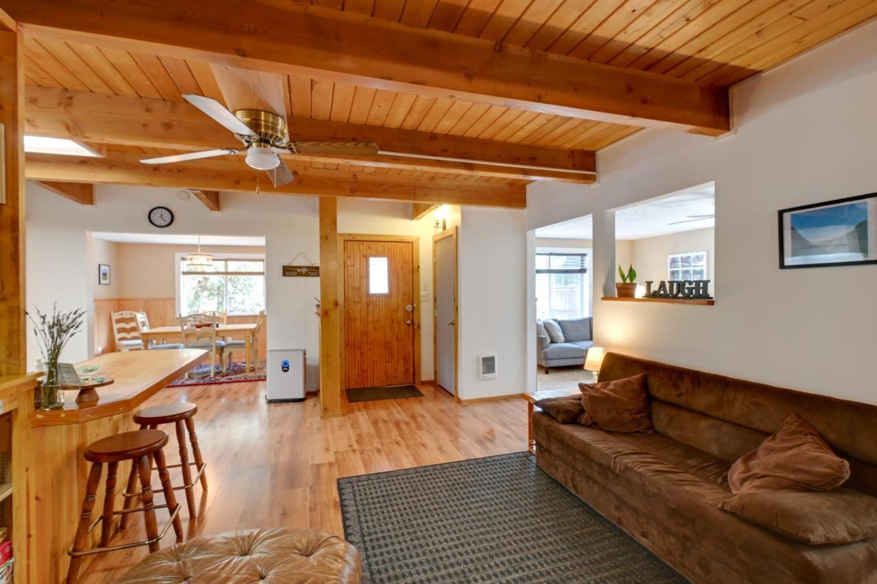 Cozy - 5 Mi To Rainier Natl Park! Holiday home Ashford
